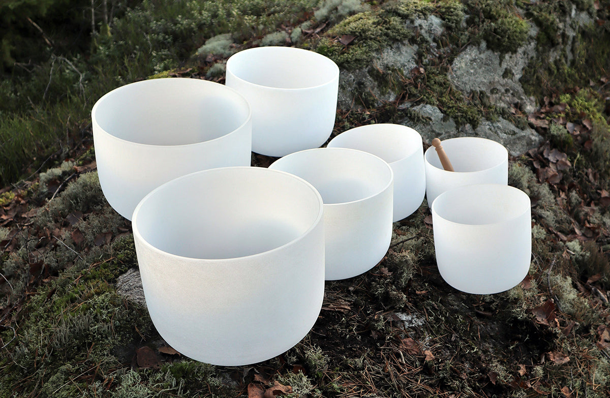 Classic crystal singing bowls in frosted glass. Free shipping and accessories.